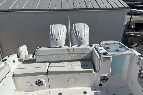 28ft Sea Fox Yacht For Sale