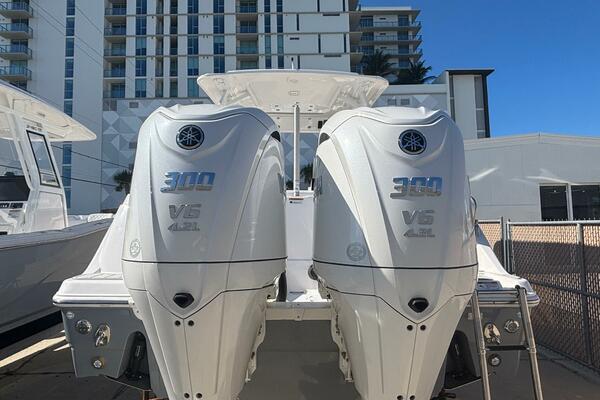 28ft Sea Fox Yacht For Sale