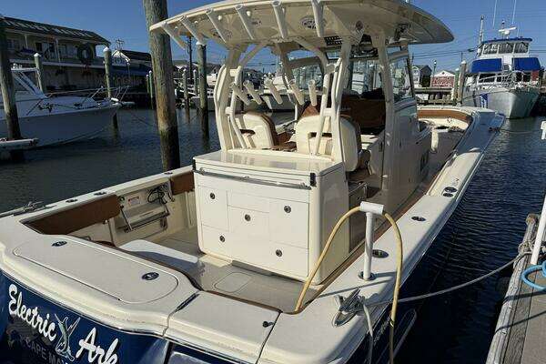 Scout 350 LXF Yacht For Sale