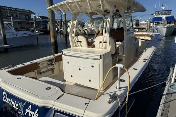Electric Arc 35ft Scout Yacht For Sale