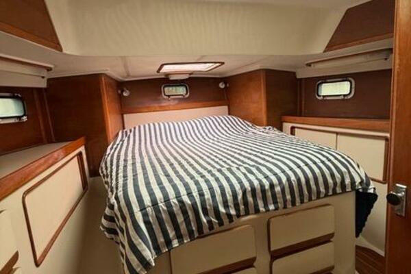 38ft Irwin Yacht For Sale