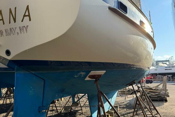 38ft Irwin Yacht For Sale