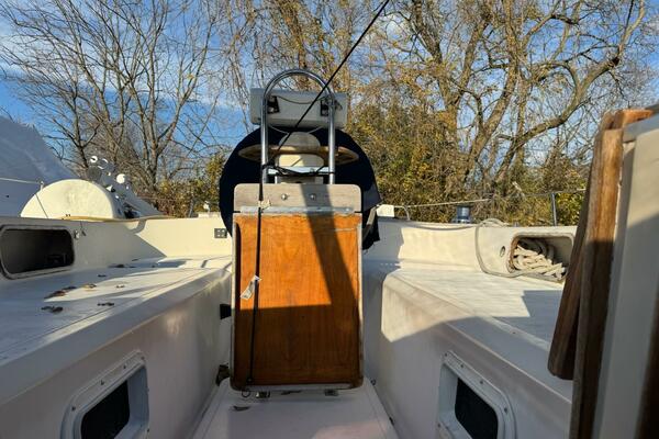 38ft Irwin Yacht For Sale