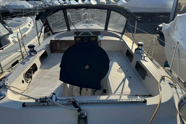 38ft Irwin Yacht For Sale