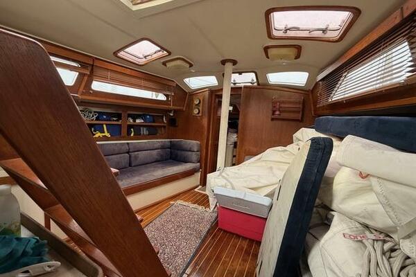 38ft Irwin Yacht For Sale