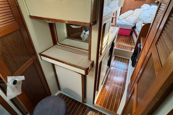 38ft Irwin Yacht For Sale
