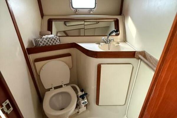 38ft Irwin Yacht For Sale