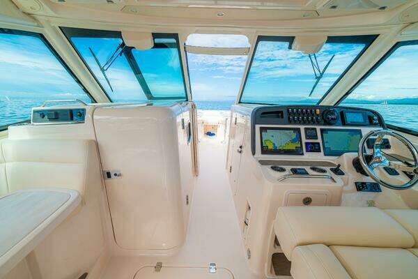 Grady-White Freedom 375 Yacht For Sale