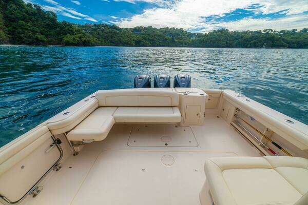 Grady-White Freedom 375 Yacht For Sale