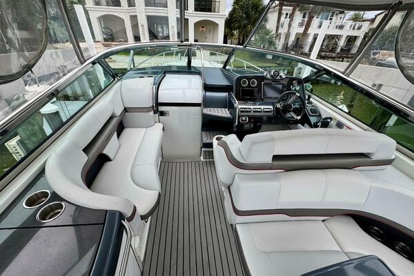 Hoody 37ft Formula Yacht For Sale