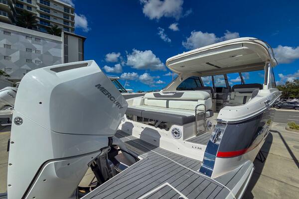 36ft Regal Yacht For Sale