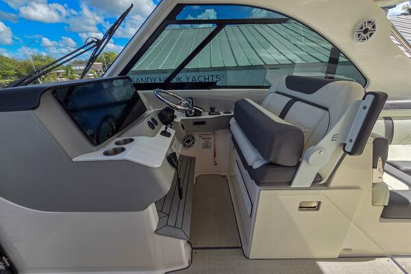 36ft Regal Yacht For Sale