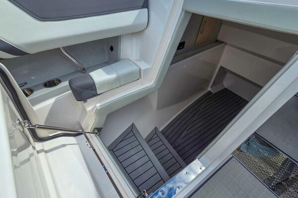 36ft Regal Yacht For Sale