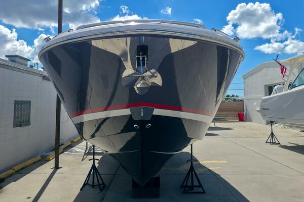 36ft Regal Yacht For Sale