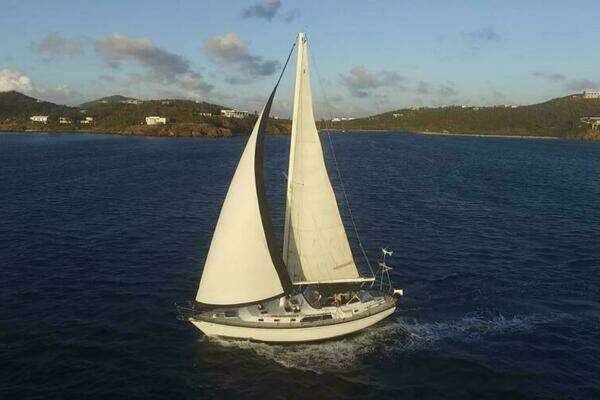 43-ft-C&C-1982-Landfall-Catherine Lagoon Marina, Cole Bay  Sint Maarten (Dutch Part)  yacht for sale