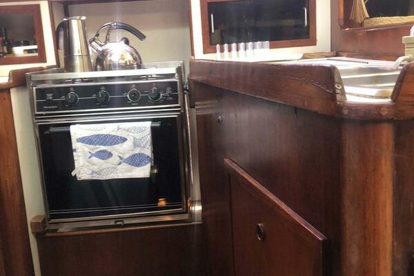 Catherine 43ft C amp C Yacht For Sale