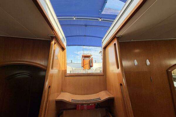 Beneteau 57 Center Cockpit Yacht For Sale