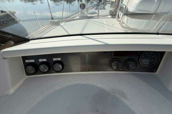Beneteau 57 Center Cockpit Yacht For Sale