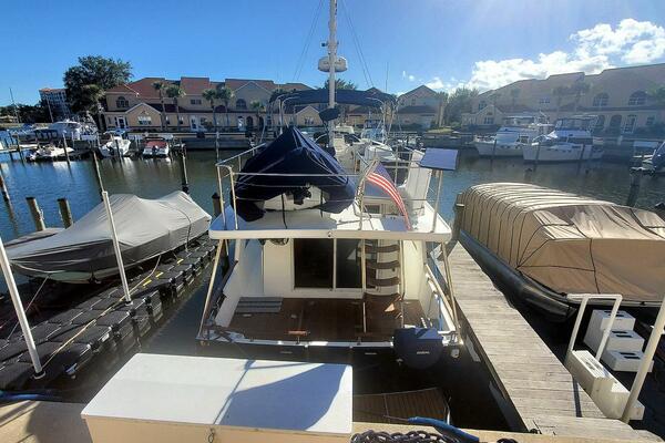 Kissed Some Frogs 42ft Beneteau Yacht For Sale