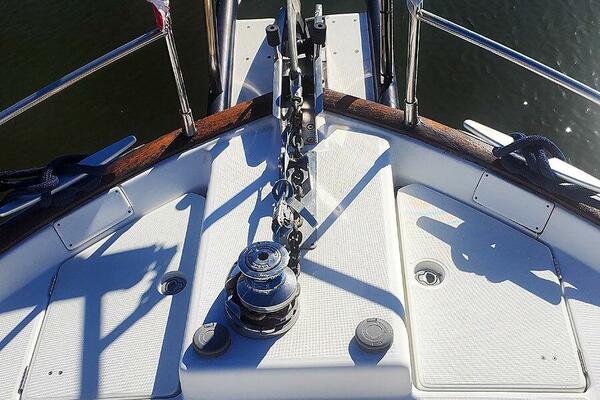 Kissed Some Frogs 42ft Beneteau Yacht For Sale