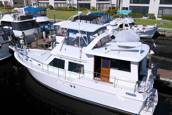 Moonlighter 44ft Gulfstar Yacht For Sale