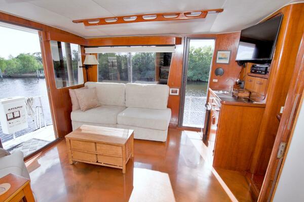 Moonlighter 44ft Gulfstar Yacht For Sale