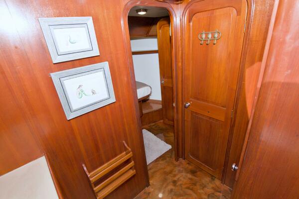 Moonlighter 44ft Gulfstar Yacht For Sale
