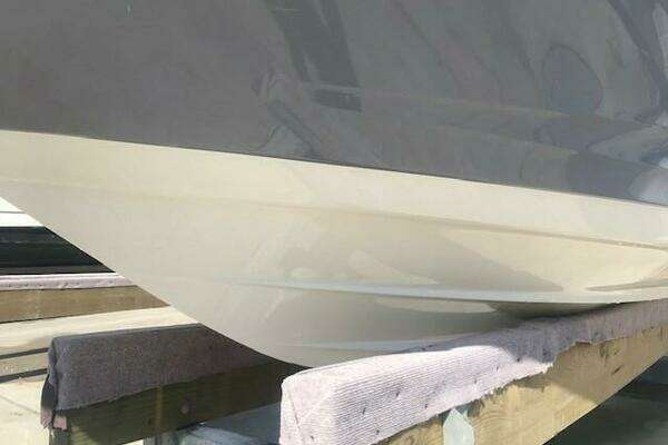 Photo of the 2022 Sea Ray SPX 190 OB