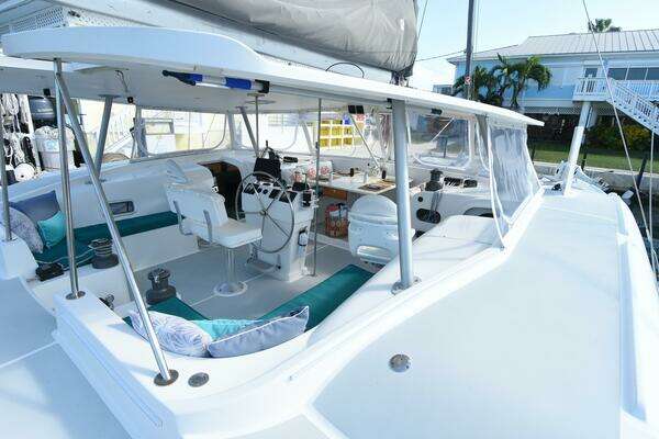 Maine Cat MC 41 Yacht For Sale