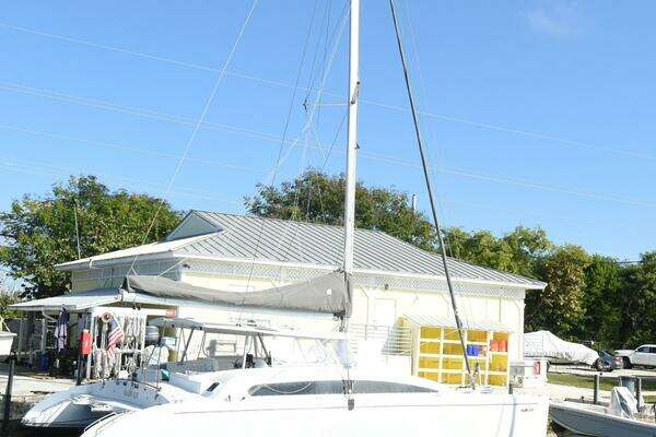 Maine Cat MC 41 Yacht For Sale