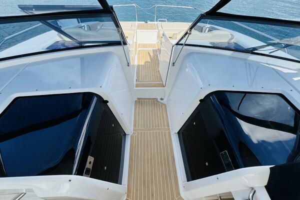 Island Jewel 36ft Aquila Yacht For Sale