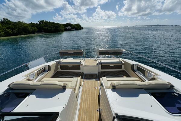 Island Jewel 36ft Aquila Yacht For Sale