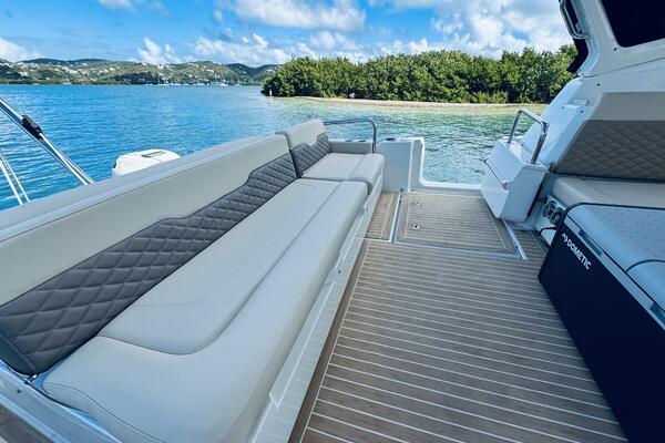 Island Jewel 36ft Aquila Yacht For Sale