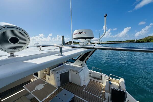 Island Jewel 36ft Aquila Yacht For Sale