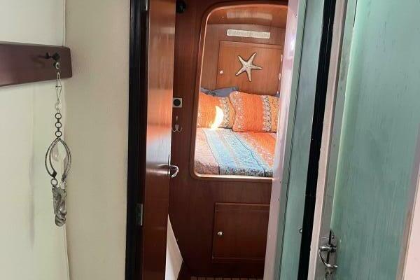 SEA GLASS 43ft Fountaine Pajot Yacht For Sale