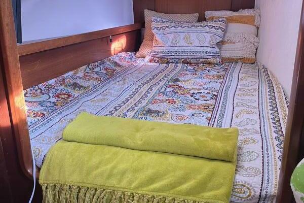 SEA GLASS 43ft Fountaine Pajot Yacht For Sale