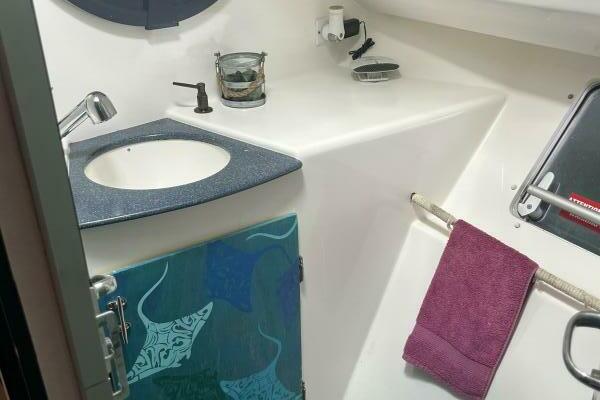 SEA GLASS 43ft Fountaine Pajot Yacht For Sale