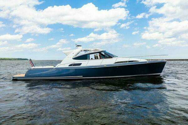 Palm Beach Motor Yachts GT50 Yacht For Sale