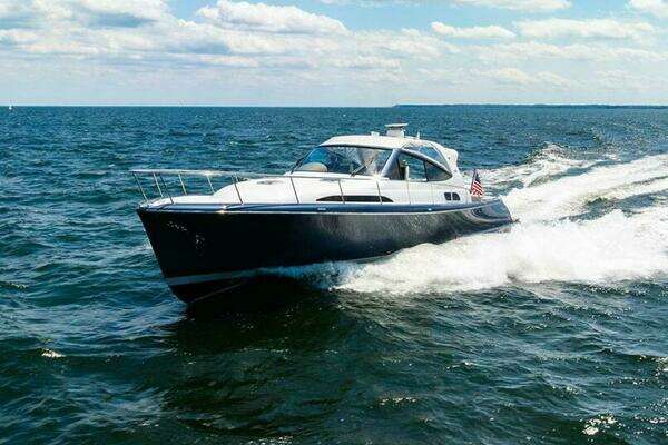 Palm Beach Motor Yachts GT50 Yacht For Sale
