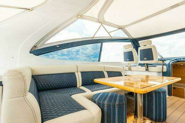 Palm Beach Motor Yachts GT50 Yacht For Sale