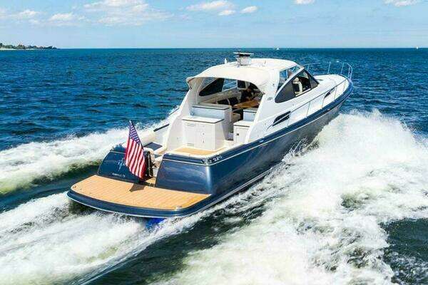 Palm Beach Motor Yachts GT50 Yacht For Sale