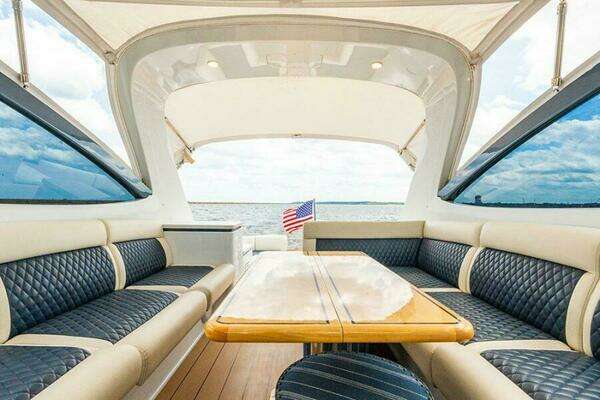 Palm Beach Motor Yachts GT50 Yacht For Sale