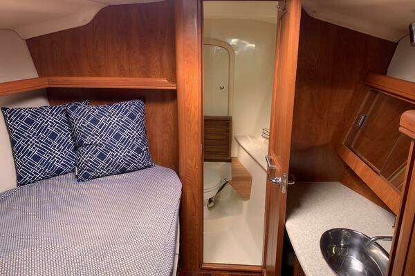 Hunter 45DS Yacht For Sale