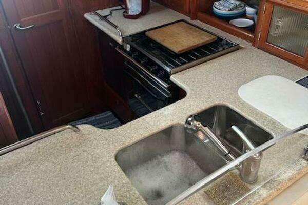 Hunter 45DS Yacht For Sale