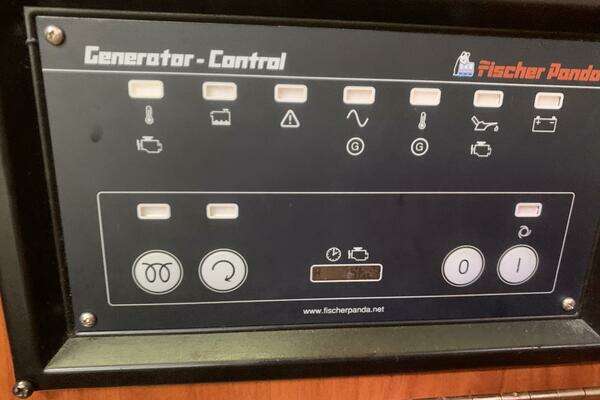 Hunter 45DS Yacht For Sale