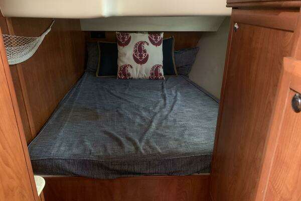 Hunter 45DS Yacht For Sale