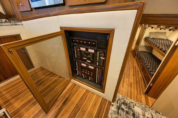 Custom Carolina 60 Guthrie Yacht For Sale