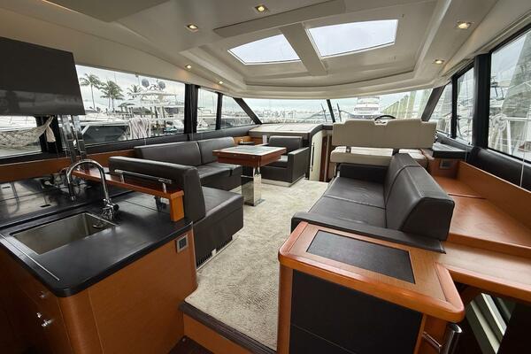 Top Nach 50ft Prestige Yacht For Sale