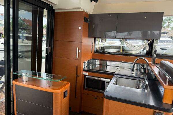 Prestige 500S Yacht For Sale