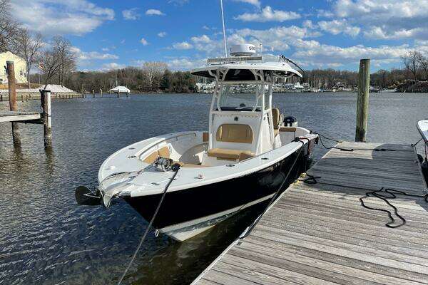 Photo of the 2019 Cape Horn 27 XS